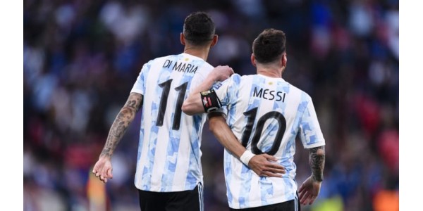 Ángel Di María trøye nr. 11 representerer englevinger